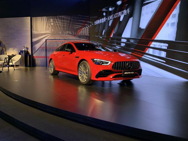梅赛德斯-AMG GT四门版开启预售 预售价100万元起